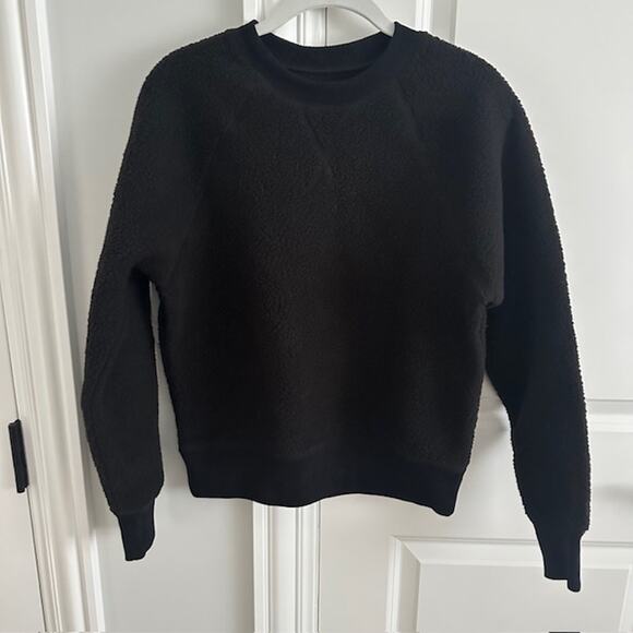 Everlane NWT Renew Fleece Crewneck Black Sweatshirt Size: Small - Picture 3 of 11